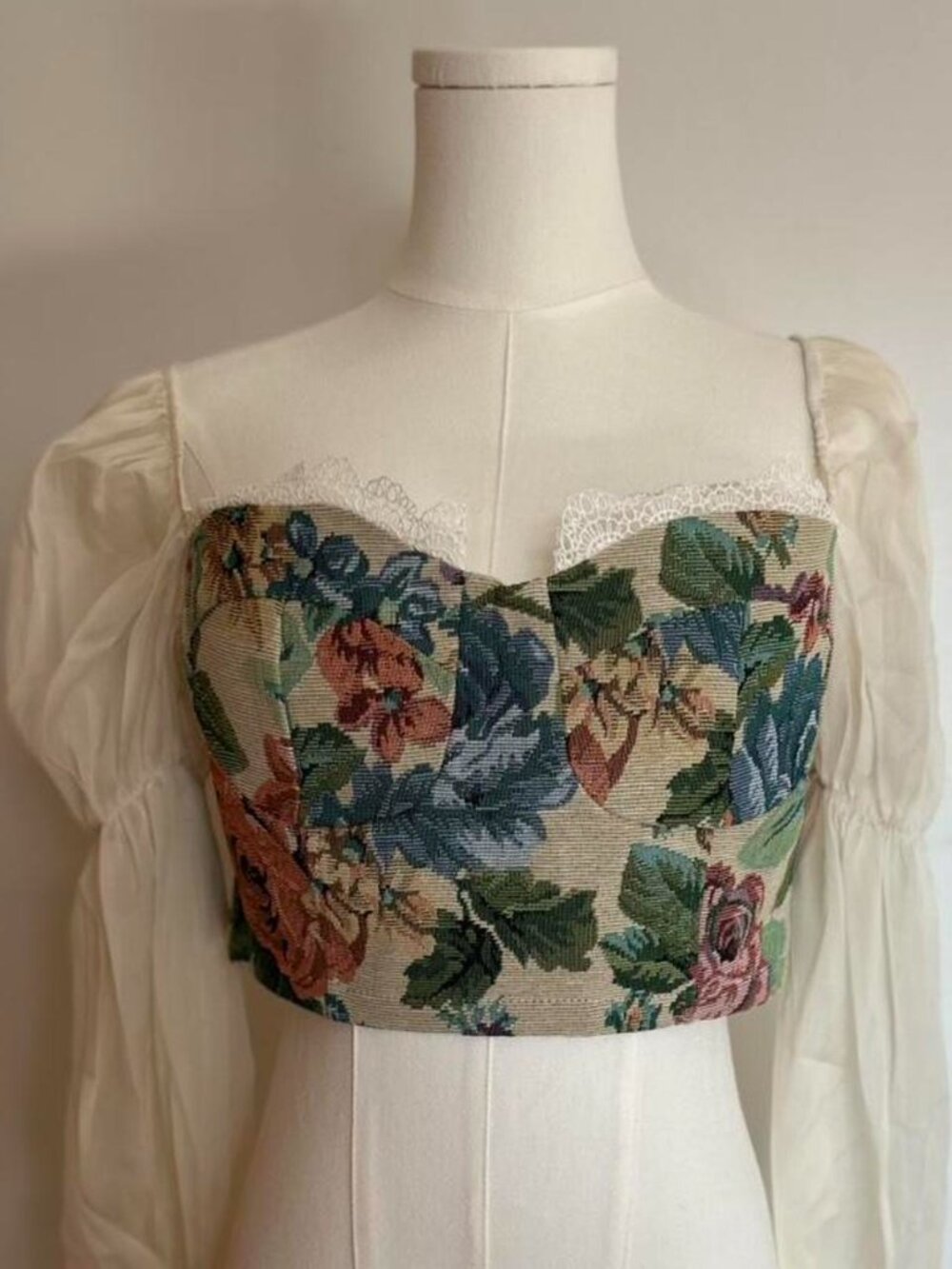 NWT Renaissance Fair / Cottage Romantic Floral Tapestry Corset Top